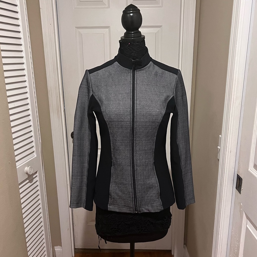 ANATOMIES SIZE M ZIP UP JACKET. Black/grey. New without tags.